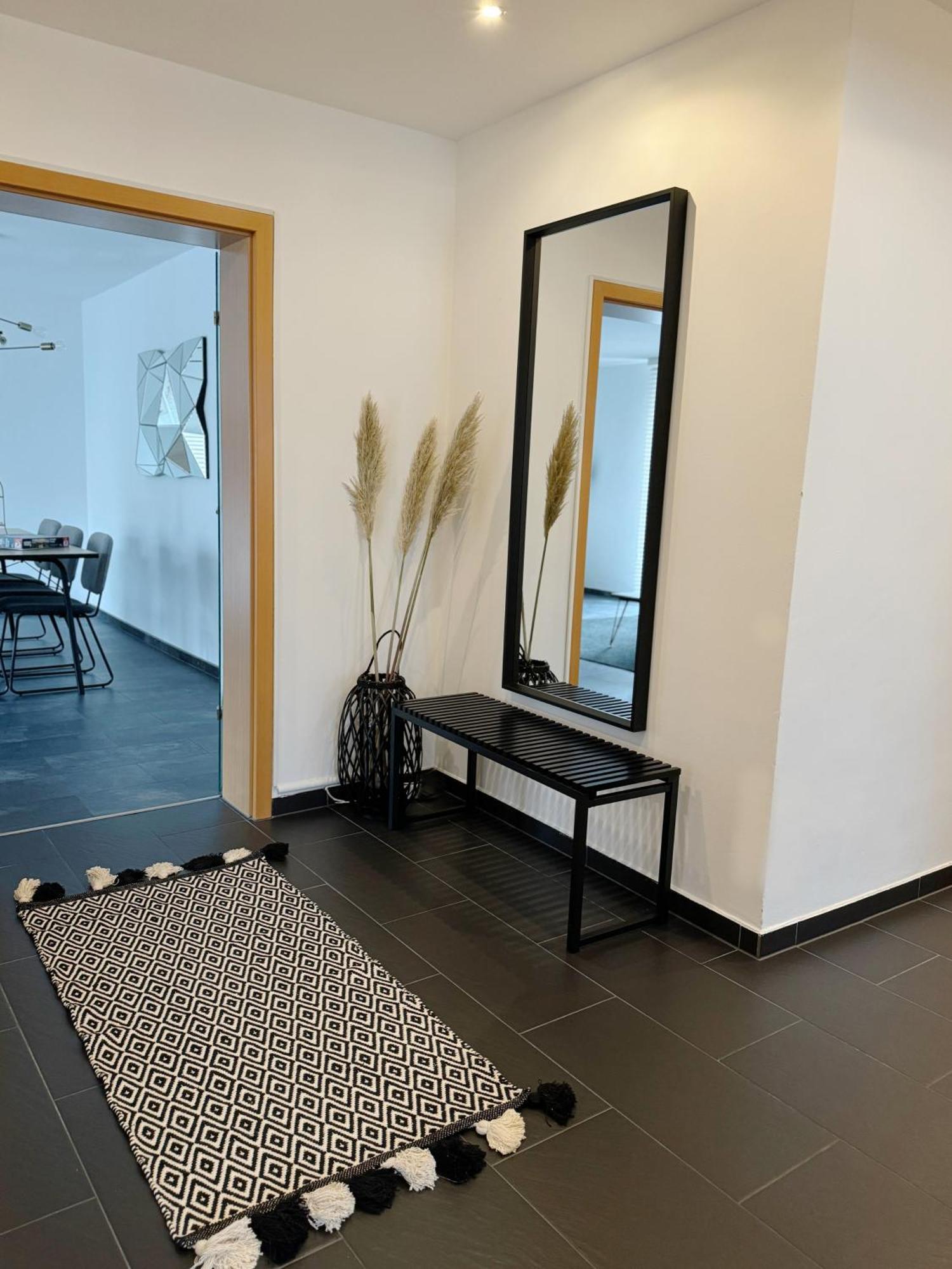 90M2 I Central I Netflix I Wifi I Free Parking I Lia Apartments Hanovre Extérieur photo