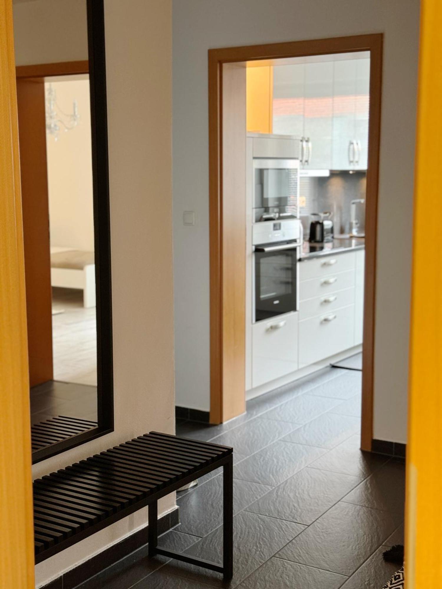 90M2 I Central I Netflix I Wifi I Free Parking I Lia Apartments Hanovre Extérieur photo
